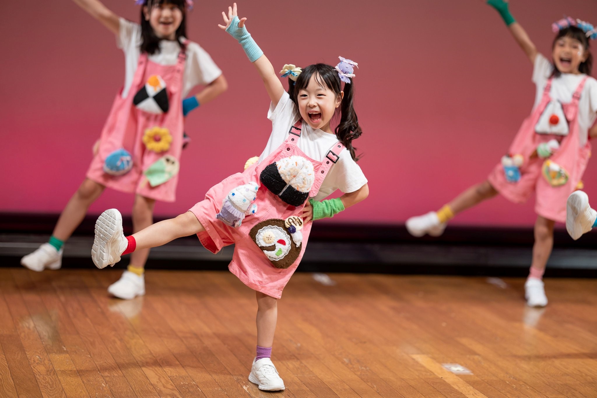 多摩市のダンススクール Clover26 は信頼と実績のあるダンススタジオ